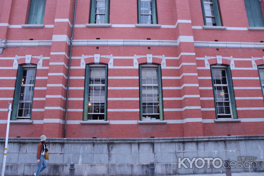 京都文化博物館のおしゃれな窓