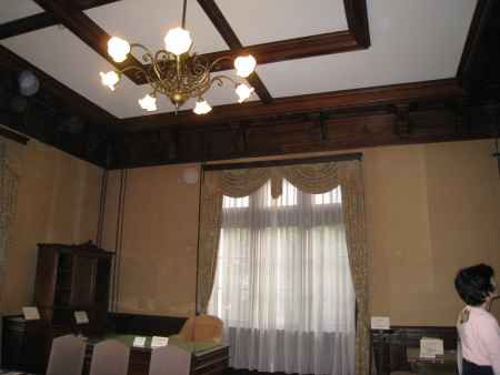 旧知事室の格天井