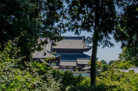 東福寺開山堂から、本堂を見ながら通天橋を戻る