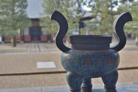 萬福寺の異国風香炉