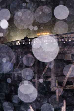 渡月橋に降る雪
