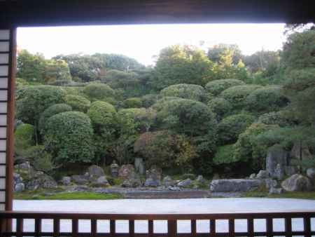 金地院鶴亀の庭