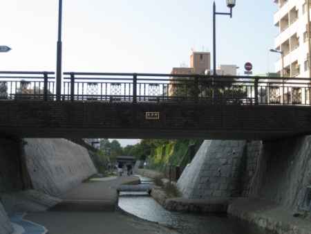 堀川の橋