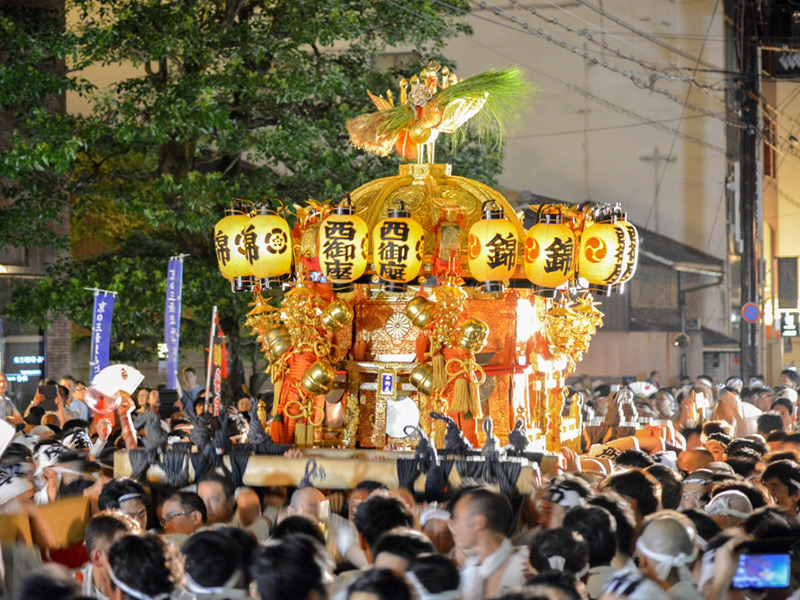 神幸祭 西御座