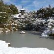 雪景色の仁和寺25