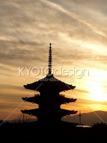 2019　冬　八坂の塔と京都タワー　1