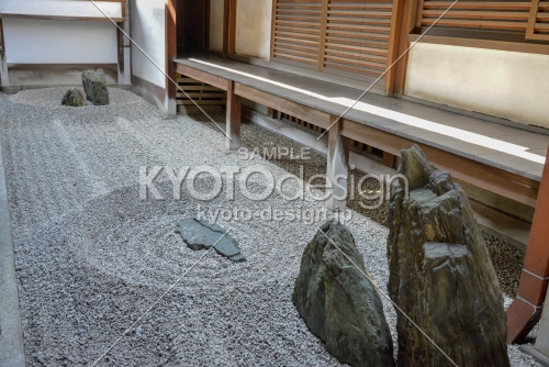 日本最小の庭園　東滴壺　