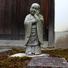 東福寺霊雲院の地蔵