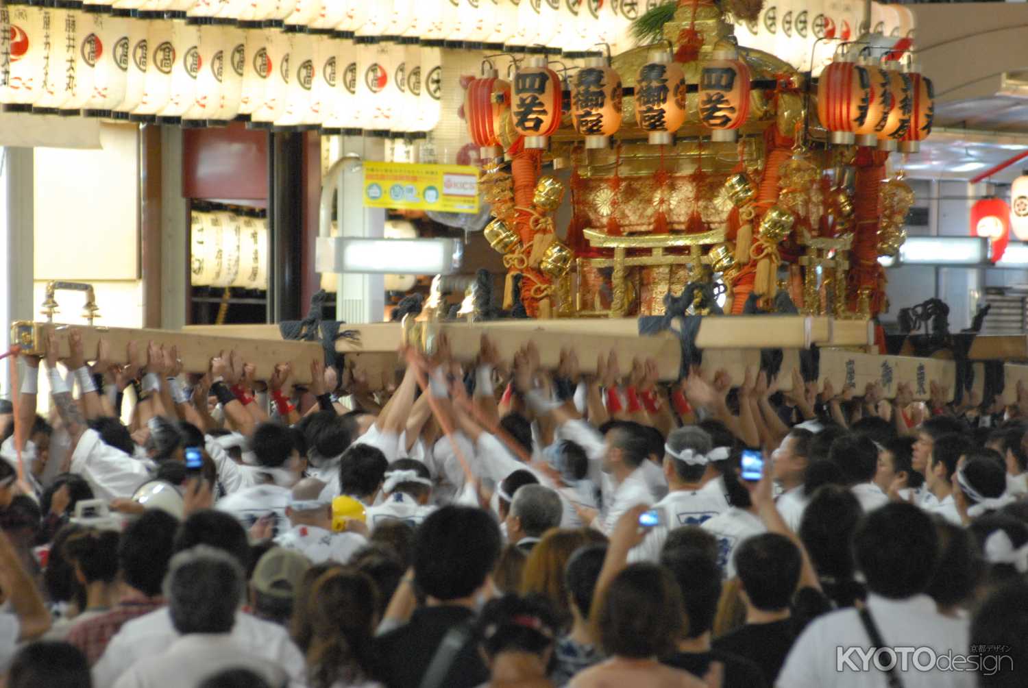 祇園祭2011・神幸祭　神輿渡御