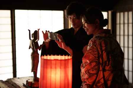 観て、触れて、撮るミニチュア光の仏像展