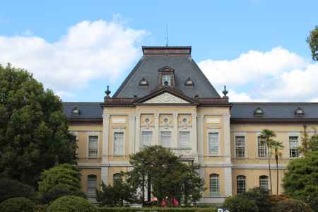 京都府庁旧本館 「観芸祭」