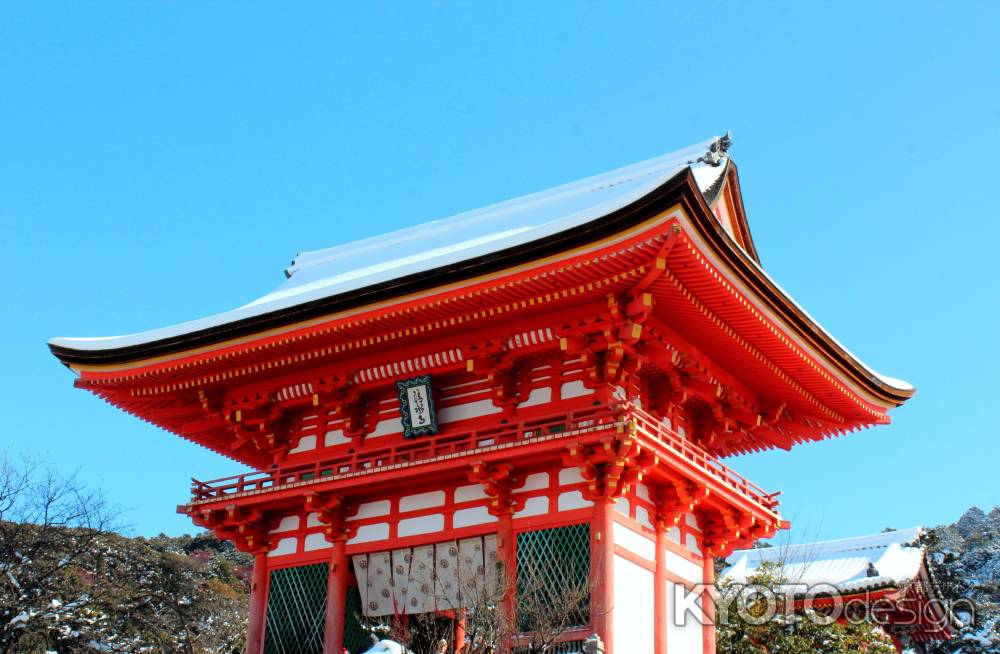 清水寺の雪