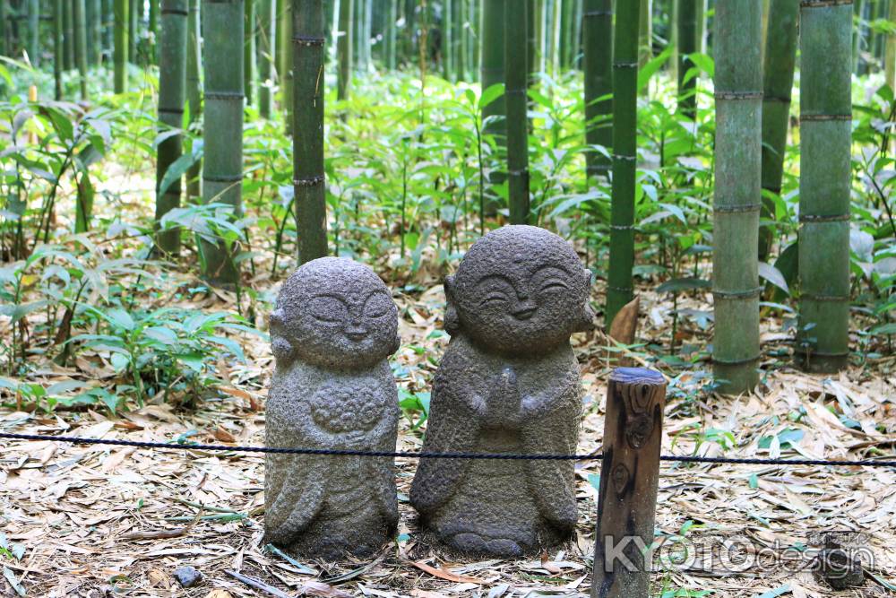 嵯峨野竹林の小経のお地蔵さん