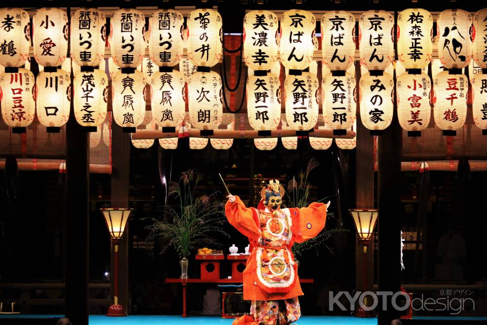 八坂神社の観月祭