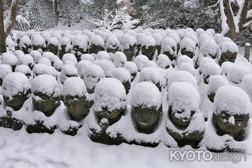 愛宕念仏寺の雪2022