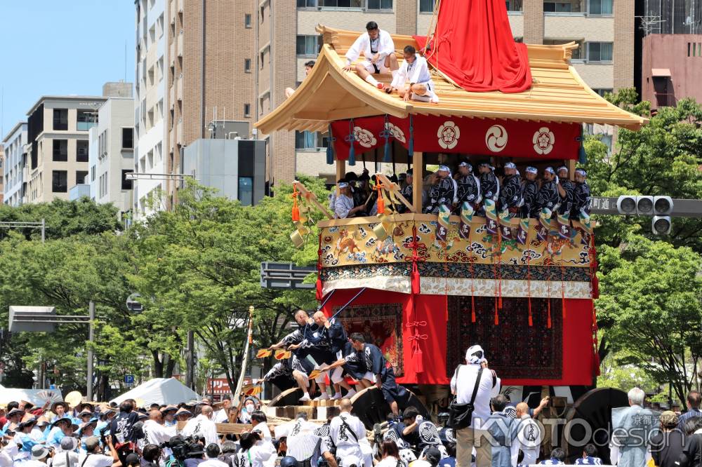 祇園祭、鷹山辻回し2022