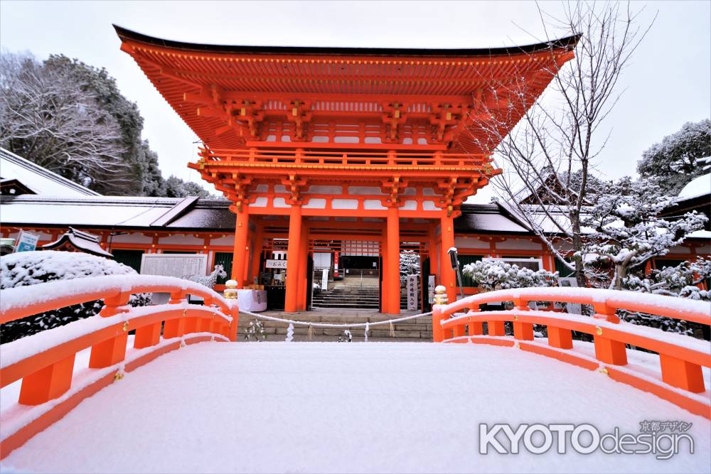 雪の上賀茂神社