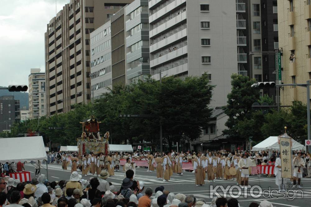 蟷螂山の行列