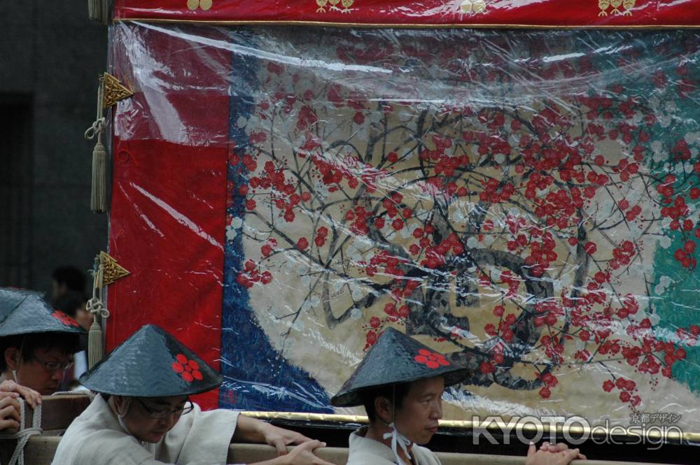 油天神山の装飾品