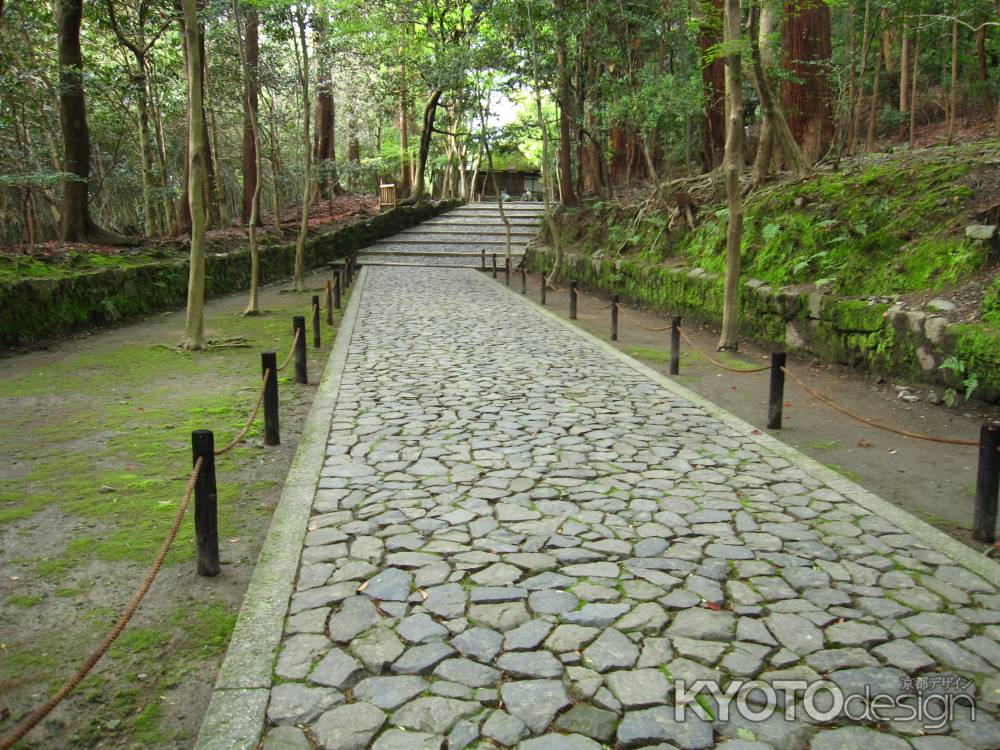 法然院の石畳の参道