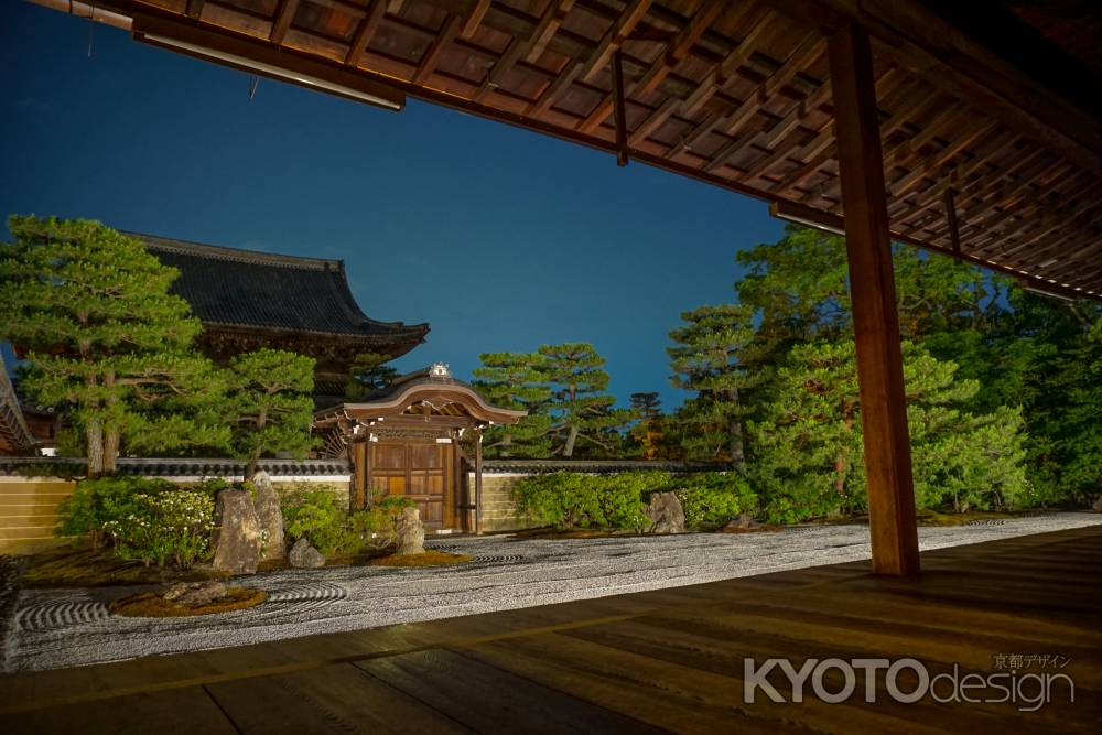 建仁寺、初夏の夜④