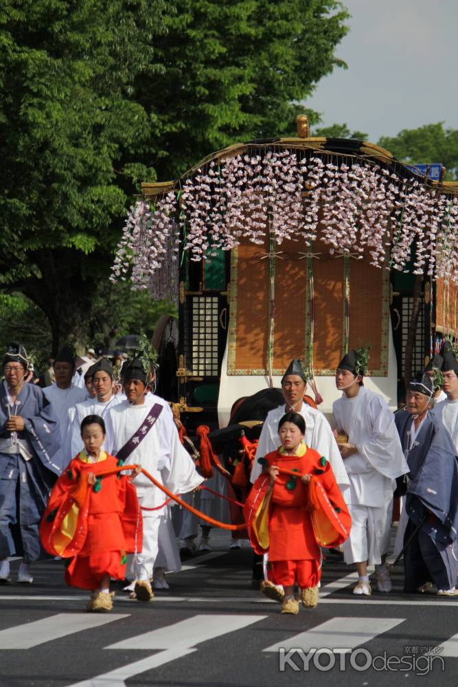 初夏の行進 女房車