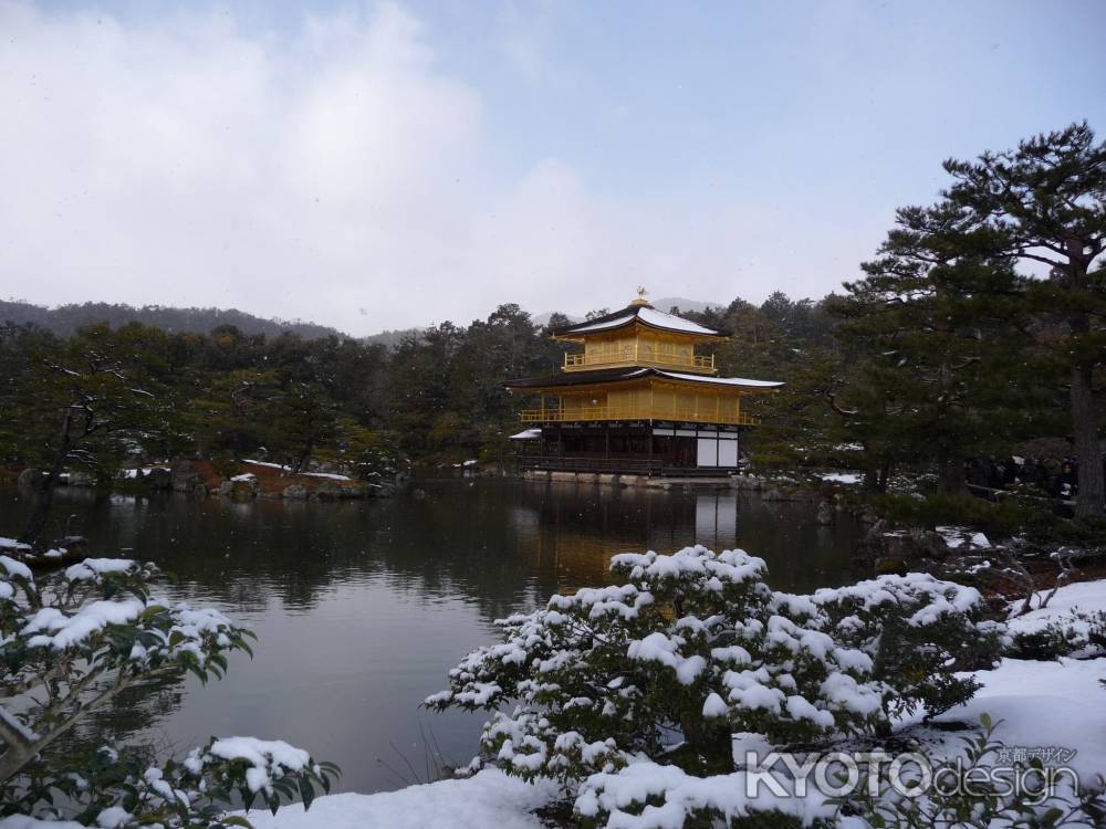 雪の金閣寺　2014.01 -7