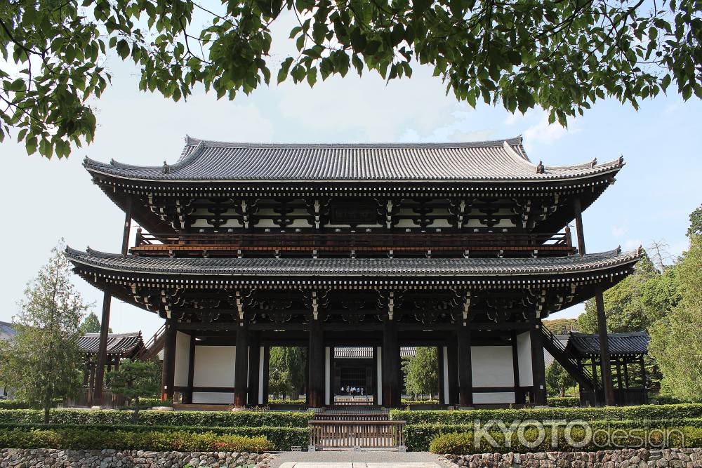 東福寺の三門