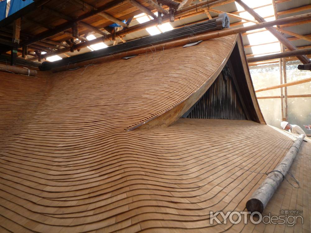 飛雲閣の屋根の葺き替え