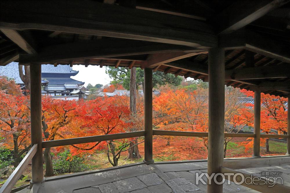 東福寺開山堂への回廊