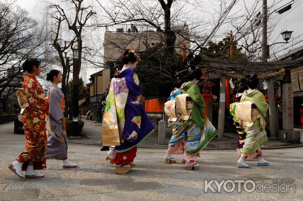 初寄り　祇園甲部　6