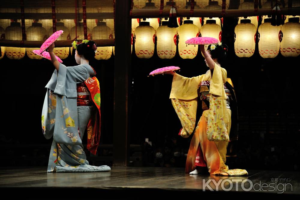 京都・東山花灯路2018 　花笠　咲く