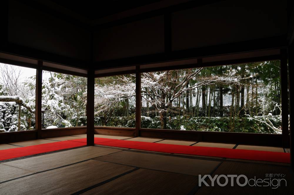 額縁の庭園　雪