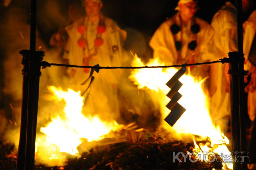 狸谷山不動院 火渡り祭 令和元年　炎