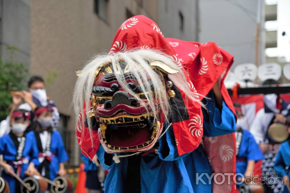 獅子　登場