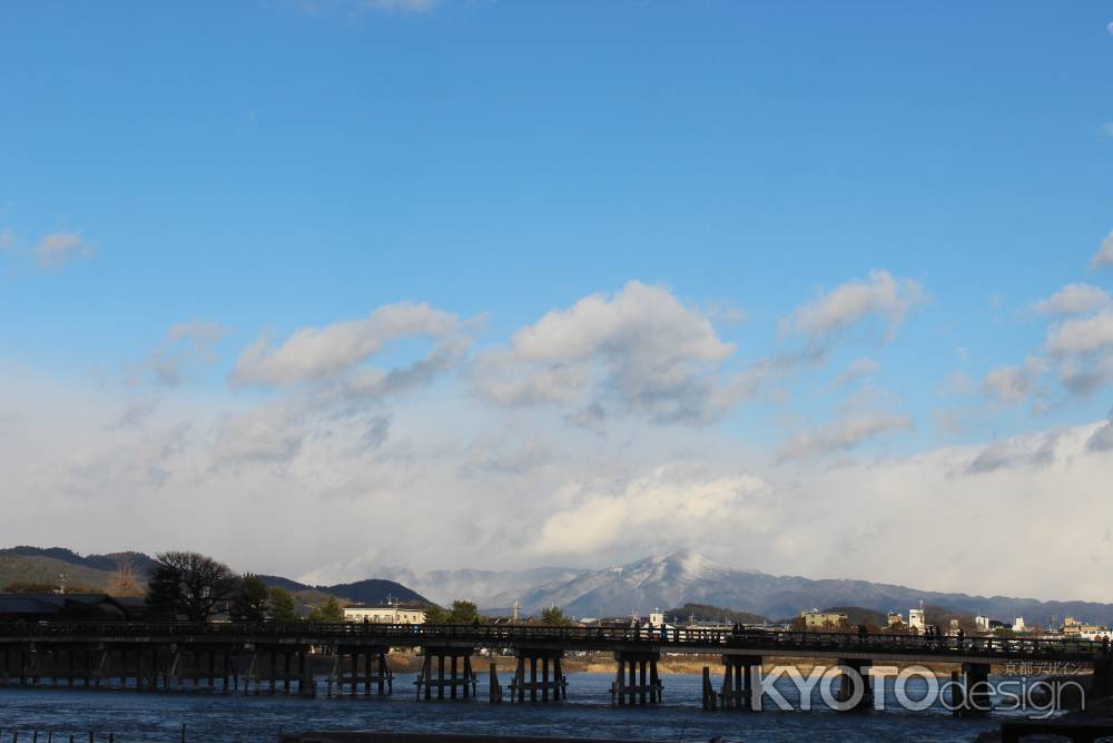 冬の嵐山・渡月橋