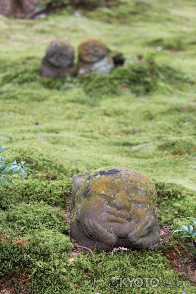 三千院　石仏