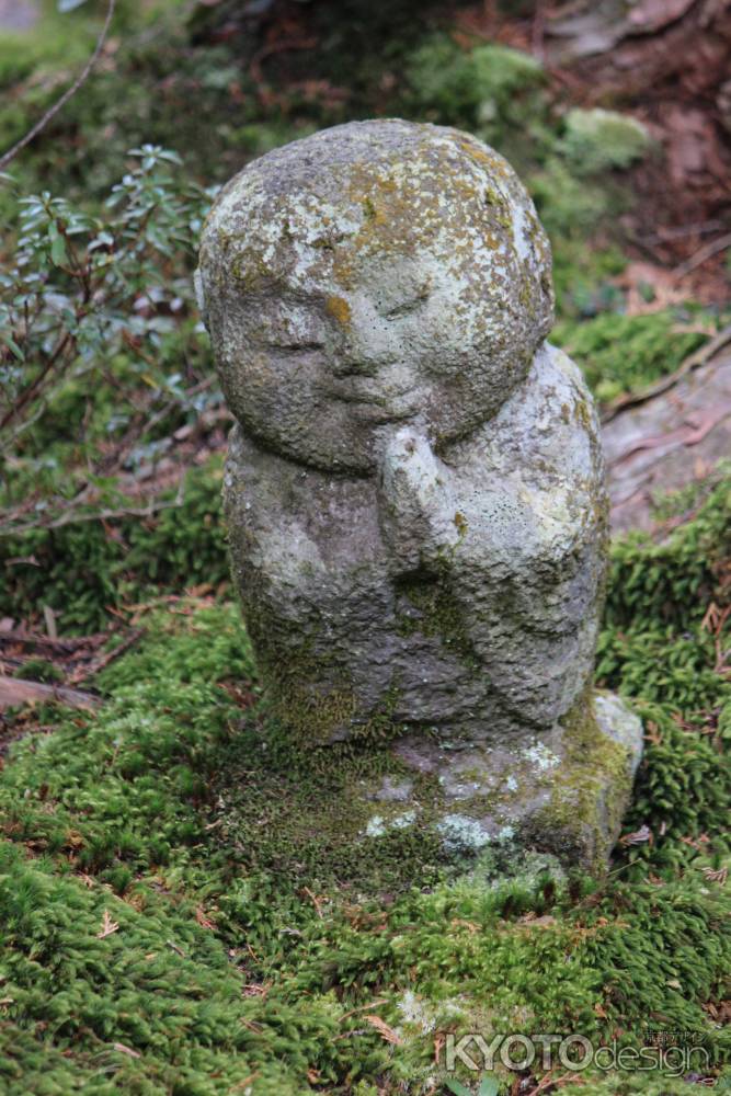 三千院　石仏