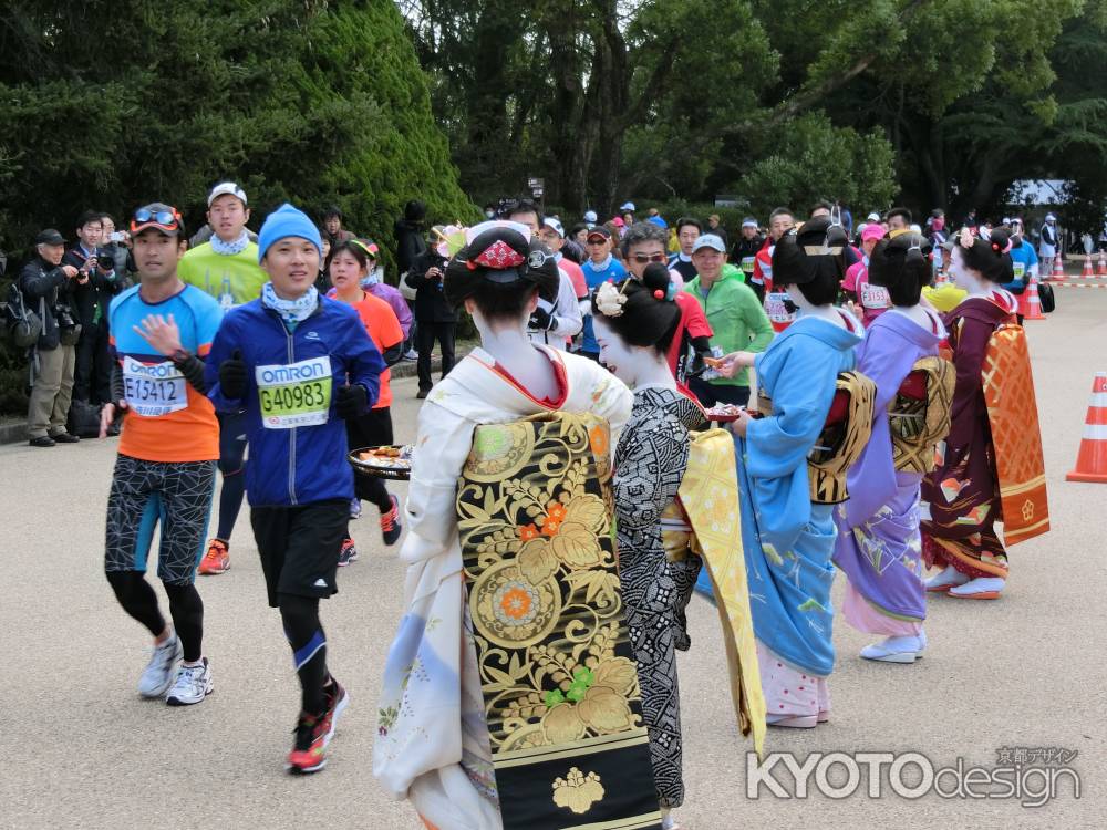 京都マラソン　舞子さんの応援