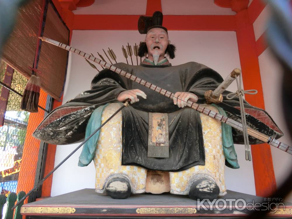 八坂神社　仁王さん