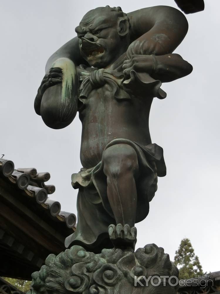 柳谷観音楊谷寺　山門の風神