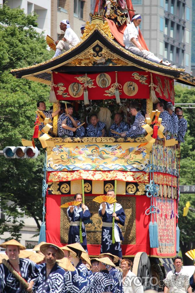 祇園祭山鉾巡行　岩戸山