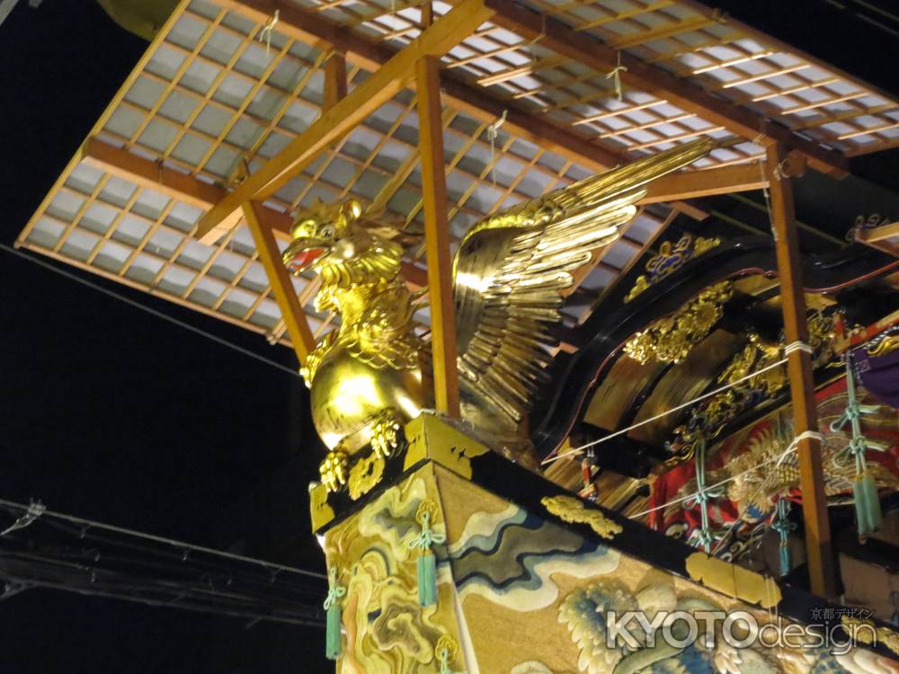 船鉾の船首の「鷁（げき）」
