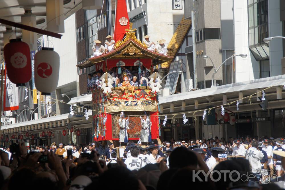 山鉾巡行開始