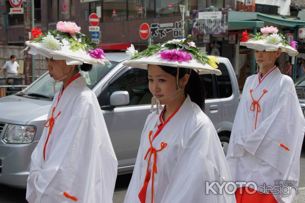 花傘巡行　神饌行列②