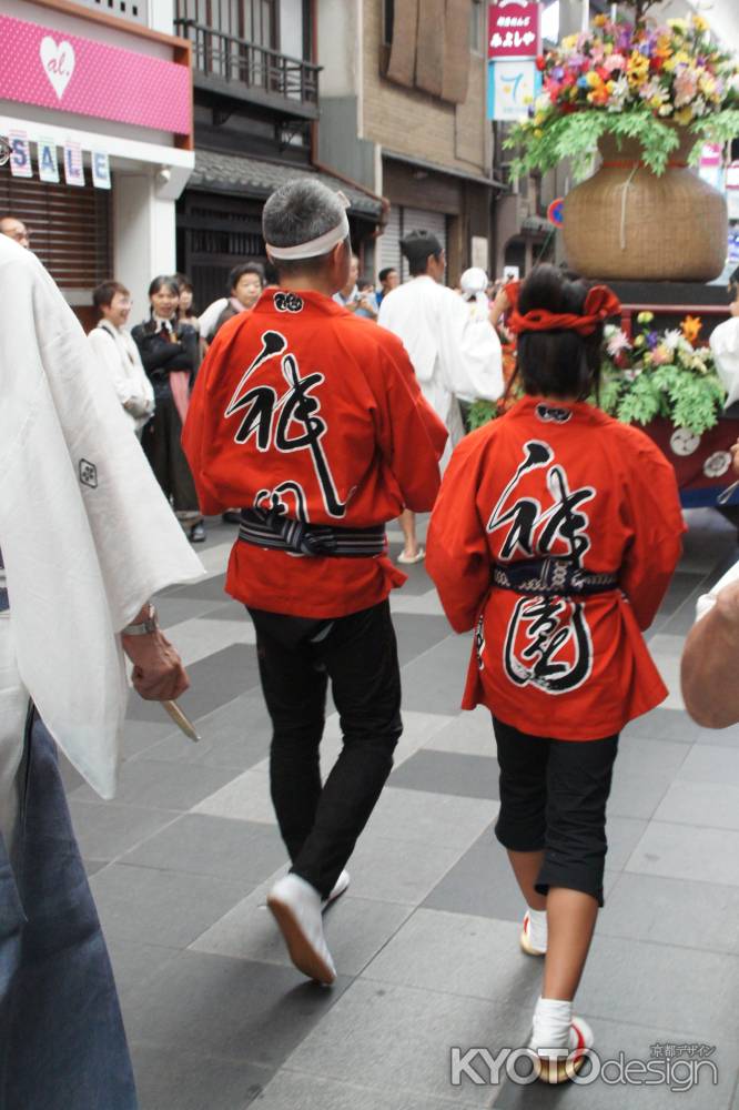 花傘巡行　神饌行列⑥