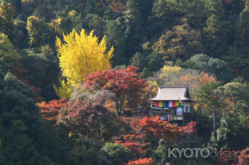 大河内山荘よりの大悲閣千光寺