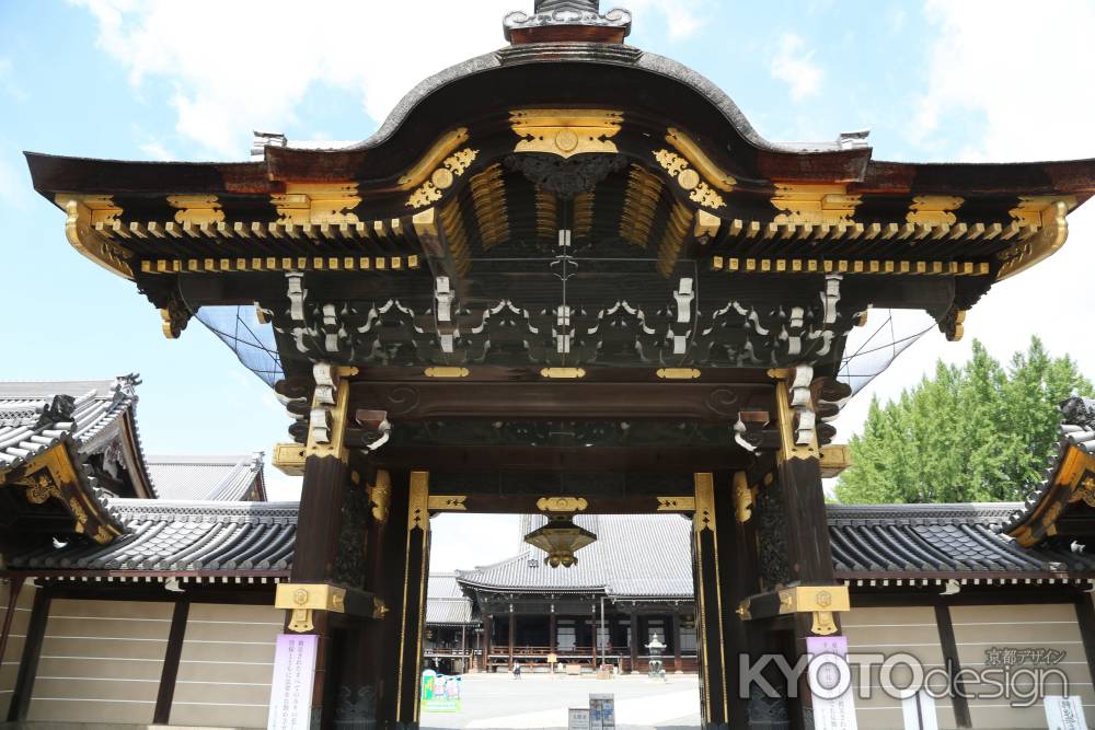 西本願寺 阿弥陀堂門