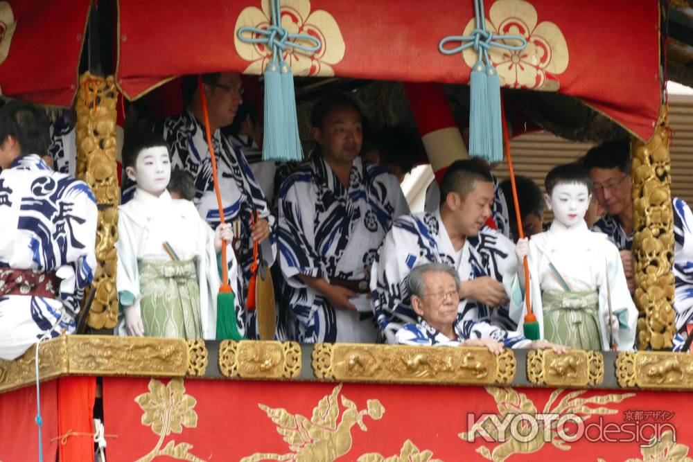 祇園祭 曳き初めの禿