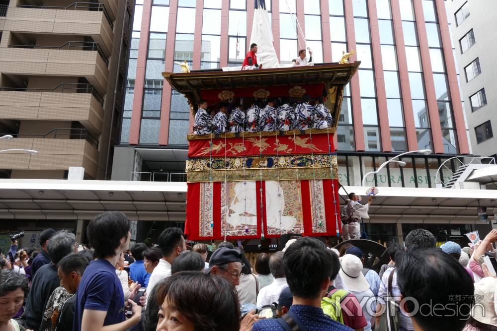 祇園祭　曳き初め